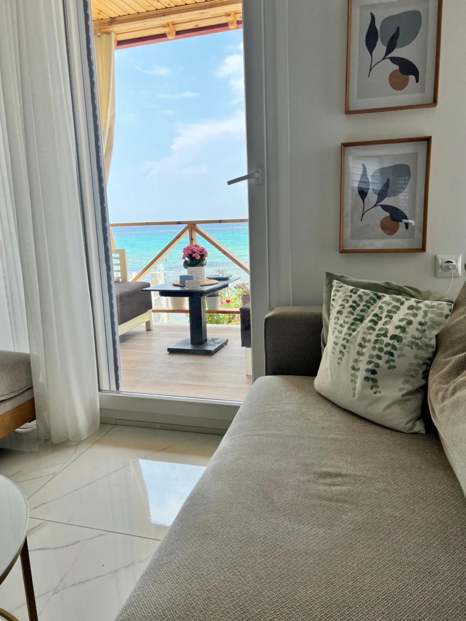 Villa Beachfront Athina *